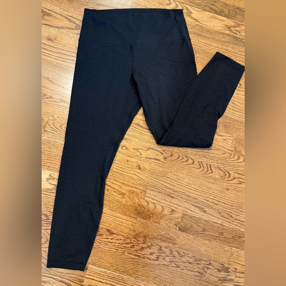 Lululemon align leggings-black embossed